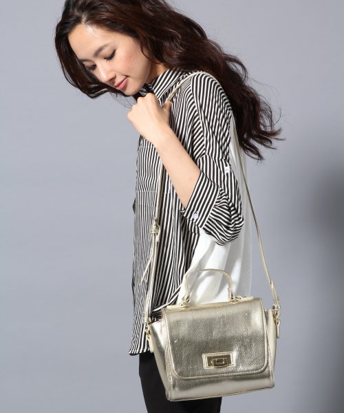 2WAYハンドルフラップショルダーバッグ