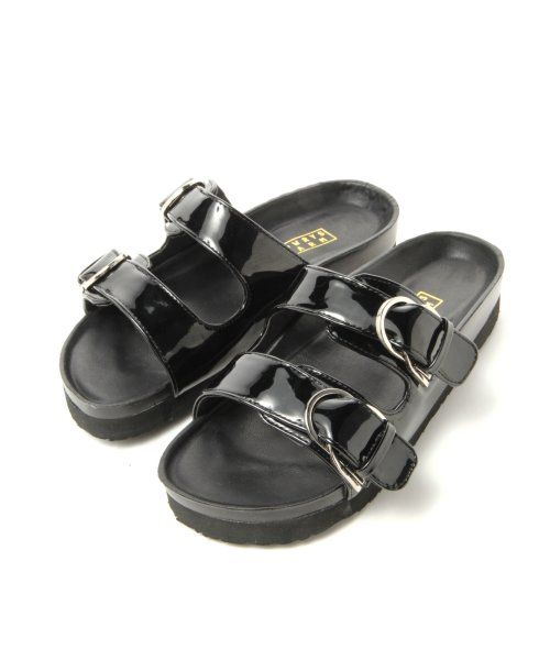 ベルトツキサンダル