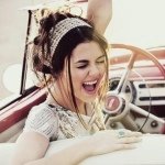 Profile_683496416_75sq_1392637938