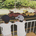 11378259_394107554111922_827775953_a