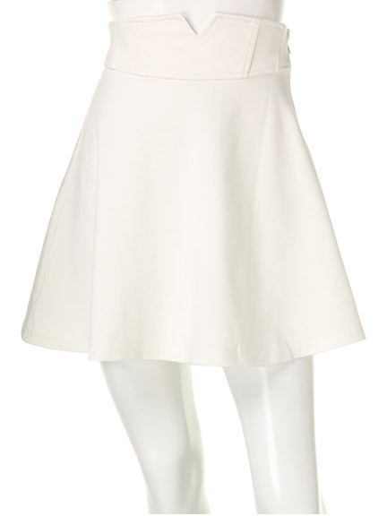 フロントカットフレアスカート