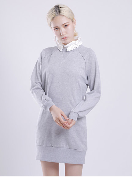 取り外し襟付きトレーナーワンピース
