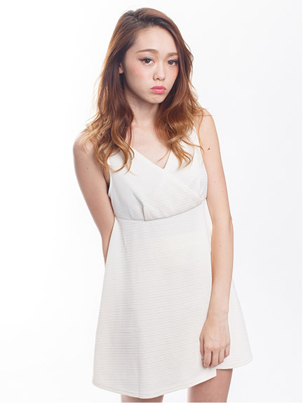 カシュクールフレアワンピース