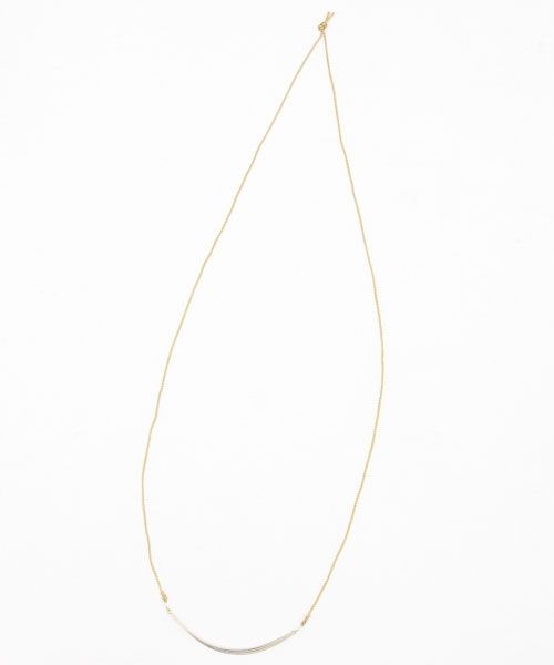 コードカーブネックレス