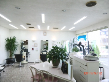 美容室シェシェ