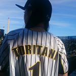 1389521_832399703475963_423870086_a