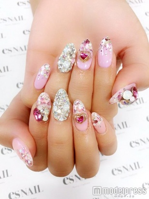 ピンクのの埋め尽くし＆グラデーション／画像提供：esNAIL