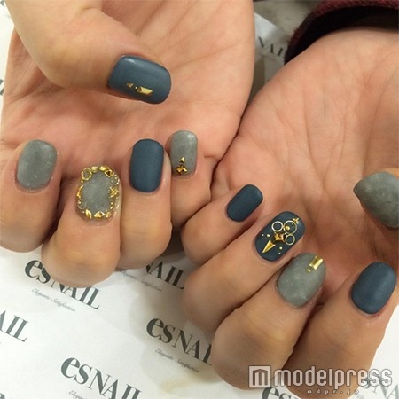 5位ダスティカラーネイル/画像提供:esNAIL