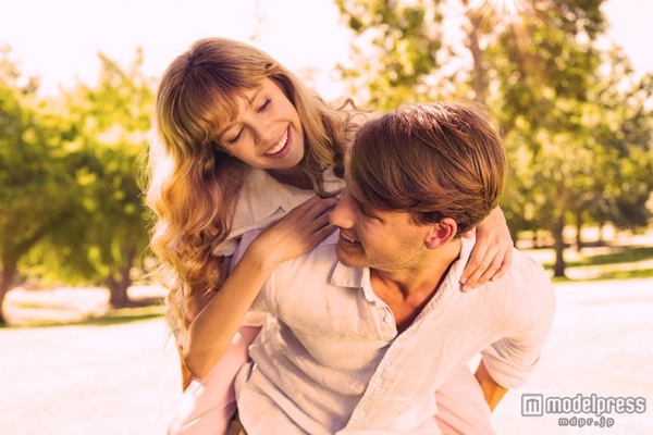 あなたから声をかけてみて（Photo by wavebreakmedia）