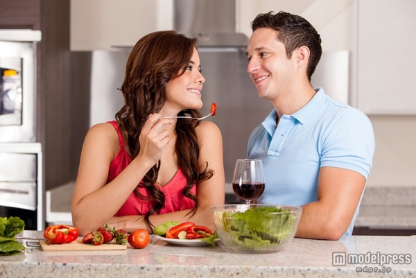 照れ隠しなのか冷めているのかの見極めが大切（Photo by AntonioDiaz／Fotolia）