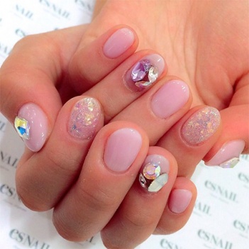 シアーパープルネイル／画像提供：esNAIL