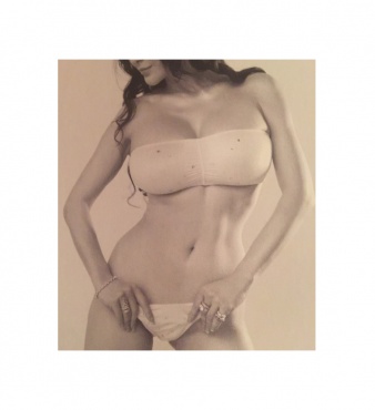 叶美香の最新ボディ／オフィシャルブログ（LINE）より