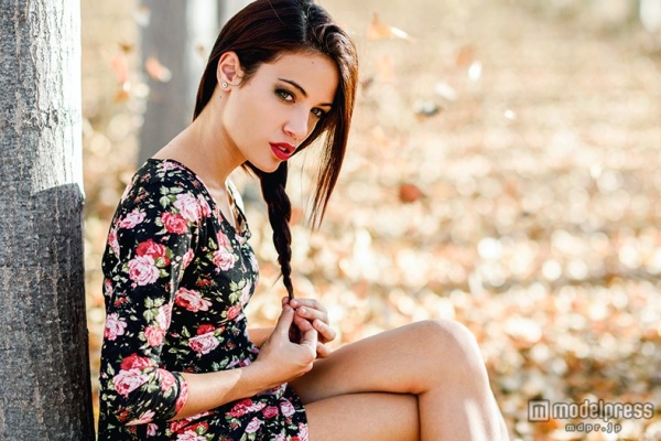 裏表を感じさせないように（Photo by javiindy／Fotolia）