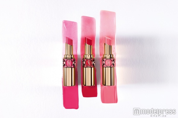 「ルージュ ヴォリュップテ シャイン」／画像提供・イヴ・サンローラン・ボーテ