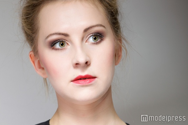 鏡と照明の罠？「家だけ美人」とは (Photo-by-voyagerix)