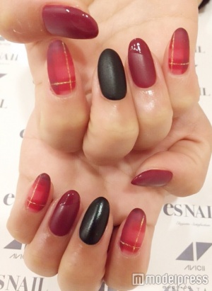 ブランケットネイル/画像提供:esNAIL