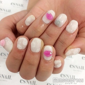 ロマンチックに/画像提供:esNAIL