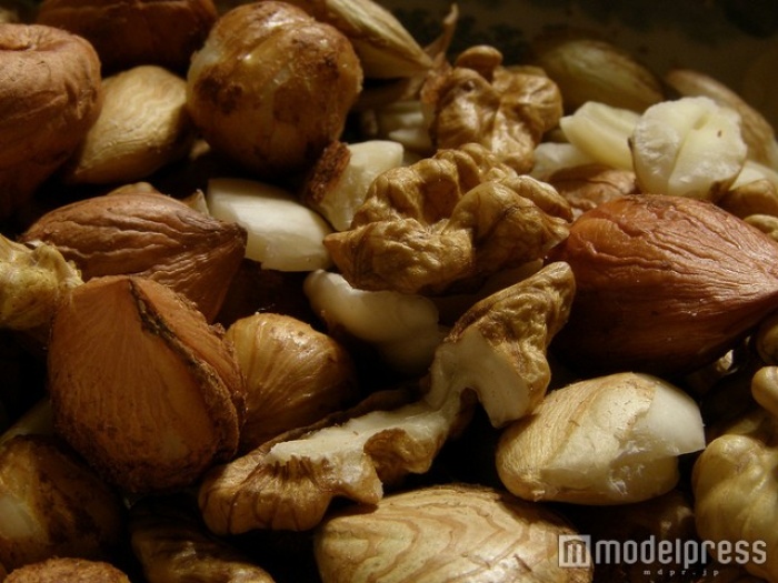 栄養豊富なナッツ/Nuts! by erix!