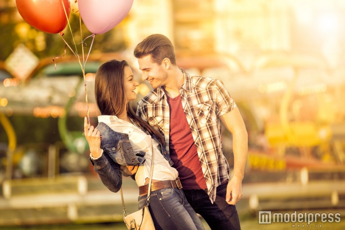 2人でいるだけで幸せすぎる（Photo by Igor Mojzes／Fotolia）