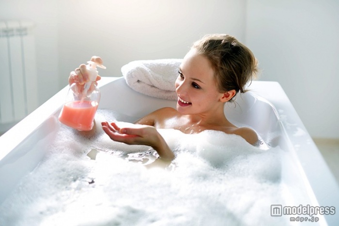 代謝アップで美肌と美ボディが手に入る入浴法(Photo by Anton Maltsev/Fotolia)