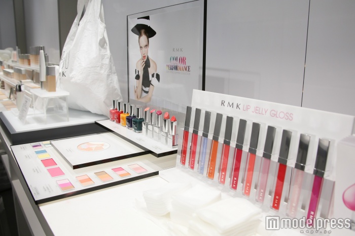 人気商品も試せる(C)モデルプレス