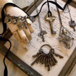 1742869_1621681318091258_1723555864_a