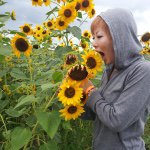 924698_675733475887080_2078286152_a