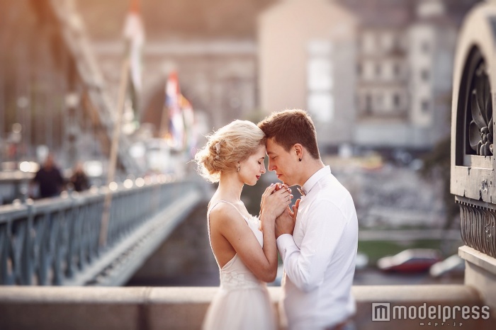 2人なら乗り越えられる（photo by prostooleh／ Fotolia）