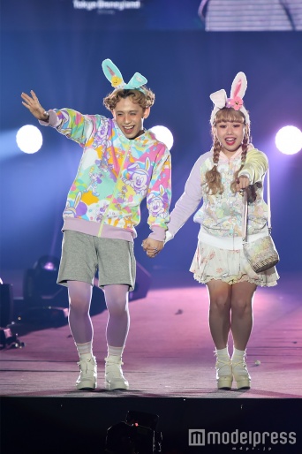 ぺこ＆りゅうちぇる（C）モデルプレス