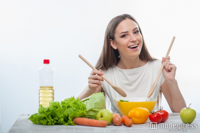 塩分の摂取量を減らすことがセルライト予防に繋がります(Photo by YakobchukOlena)