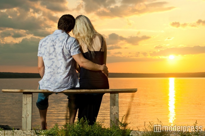 話すだけで男性を夢中にさせちゃう！“絡みやすい女子”の特徴5つ（photo by tankist276／Fotolia）