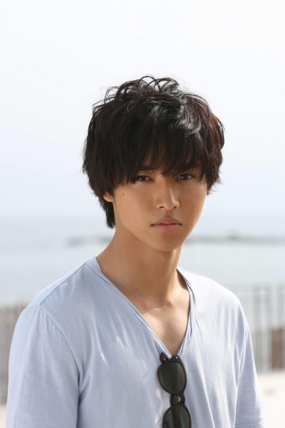 柴崎夏向役の山崎賢人（C）フジテレビ