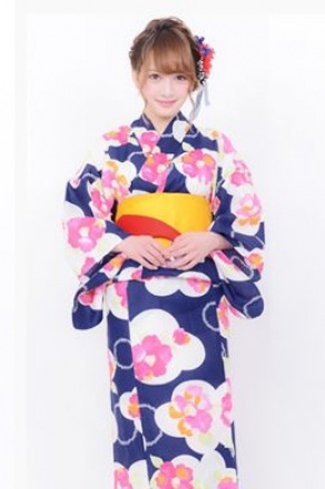 浴衣3点セト（ネイビー）「Kirara」6,500円（税込）／画像提供：Kirara