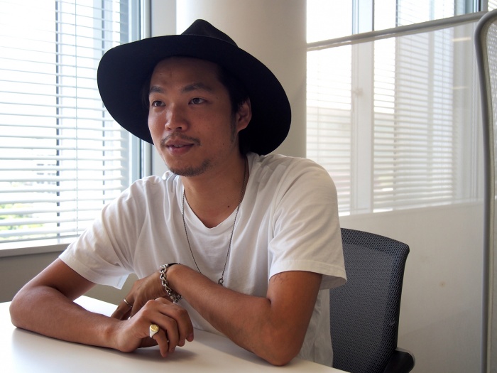 スタイリスト・根岸豪さん（C）TOPLOG