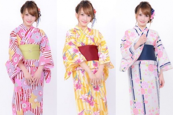 着痩せ効果抜群！トレンドの小粋なレトロ柄浴衣3選／画像提供：Kirara
