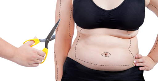 腕を切ろうとしている写真