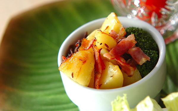 いつものひと皿がエスニックに！「クミン風味のポテトサラダ」