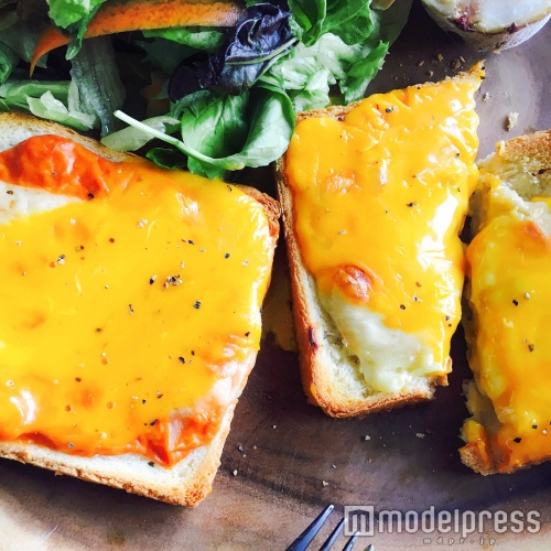 濃厚トーストにうっとり（C）モデルプレス