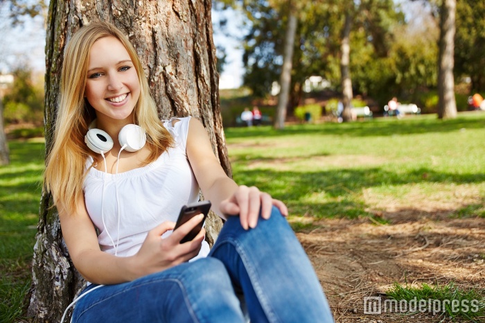 工夫してダイエットしよう（photo by Robert Kneschke／Fotolia）