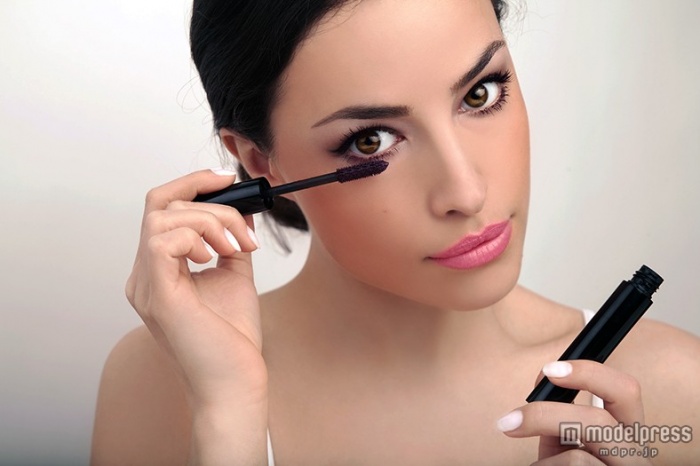 顔の印象をはっきり、明るく（Photo by Kassandra／Fotolia）