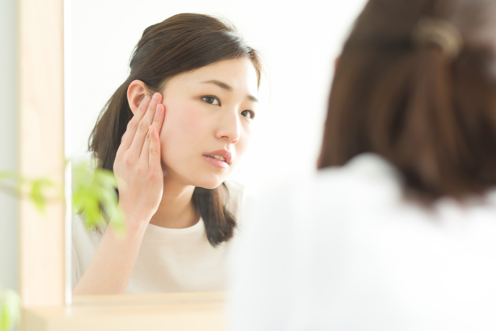 太っている印象は顔で決まる！むくみを改善する「顔痩せ」のポイント