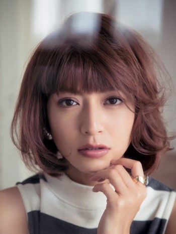 旬のふんわり前髪は、「マジックカーラー」で手に入る!