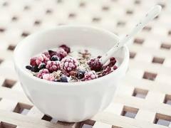 ダイエット中の強い味方！小腹が空いた時食べたい『ギリシャヨーグルト』まとめ