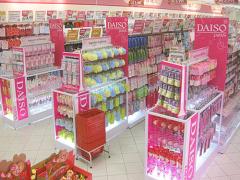 セルフネイル女子集まれ～本当に使える100均ネイルアイテム集