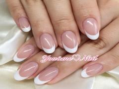 オフィスで褒められる♪上品な指先をつくる白フレンチネイル♡