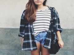 ボーダーに飽きたアナタに。ドットを使ったレトロコーディネートはいかが？