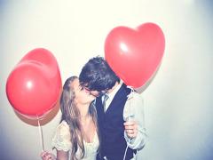 手作りリップスクラブで、いつでもキスの準備OKのぷるぷるくちびるをゲットしましょ♡