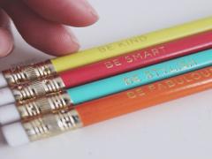 【超厳選】面白く、可愛く、かつ’’便利な文房具’’10個集めてみました♡