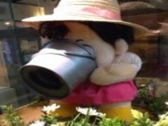 セルフなら速攻色CHANGEが叶う。相性ばっちりサンダル×単色フットネイル集