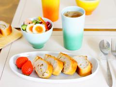 ま－るいお皿に並ぶゴハン。@makaronyuuさんに学ぶ食卓の撮り方